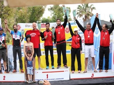 KUŞADASI BELEDİYESPOR TRİATLON TAKIMLARINDAN BÜYÜK BAŞARI