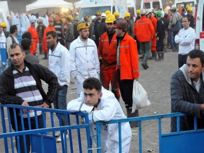 Maden Önündeki Gergin Bekleyiş Sürüyor