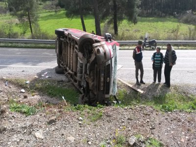 Marmaris’te trafik kazası: Biri ağır 3 yaralı