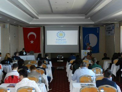 MAVİ BAYRAK EĞİTİMLERİ KUŞADASI’NDA YAPILDI