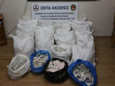 MERSİN`DE 50 MİLYON TL DEĞERİNDE UYUŞTURUCU ELE GEÇİRİLDİ