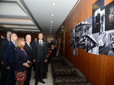 ‘Metro ile zaman sevdiklerinize kalır’ konulu fotoğraf sergisi açıldı