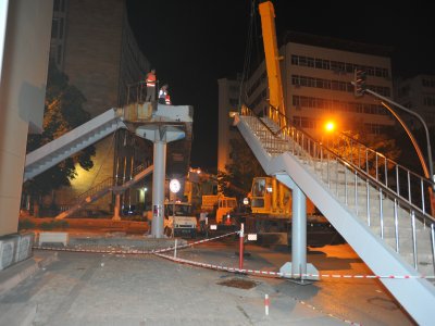 Mithatpaşa Yaya Üst Geçidi Kaldırılıyor
