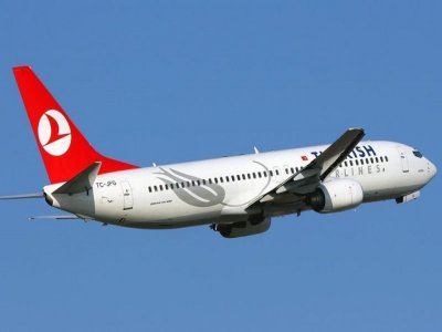 Motora Yabancı Cisim Kaçtı THY Geri Döndü