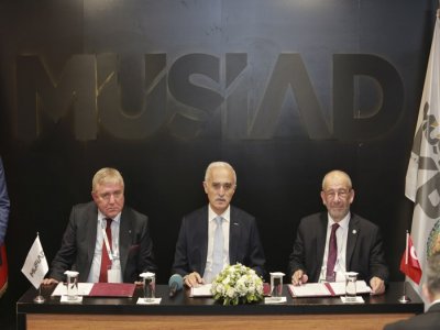 MÜSİAD TİCARET AĞINI GENİŞLETİYOR