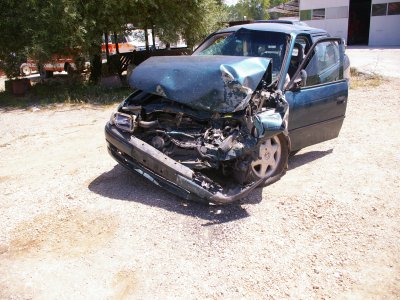 Otomobil Şarampole Uçtu: 5 Kişi Yaralandı