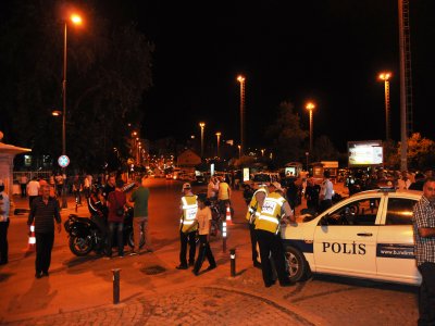 Polis,motosiklet sürücülerine ceza yağdırdı