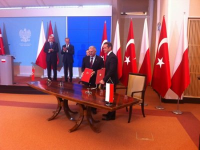 Polonya İle Denizcilik Anlaşması İmzalandı