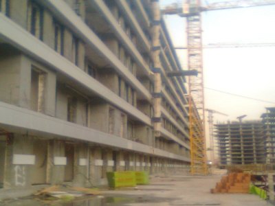 Rezidans inşaatında çatıdan düşen işçi hayatını kaybetti