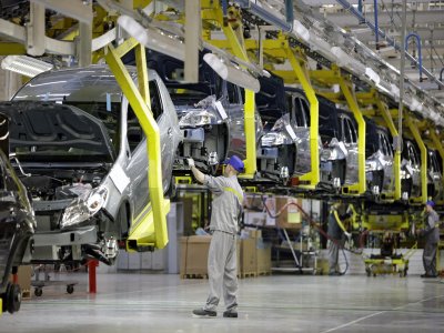 Rusya 1 milyondan fazla binek araç ihraç hedefliyor