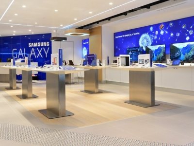 Samsung`tan Önemli Karar