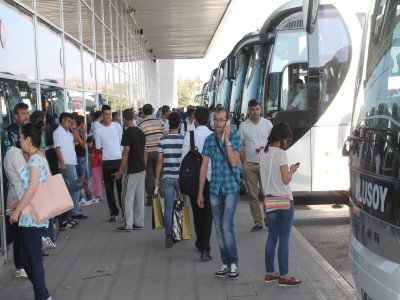 Sivas otogarında bayram yoğunluğu