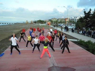 SPORSEVERLERDEN BAŞKAN YILMAZ`A TEŞEKKÜR