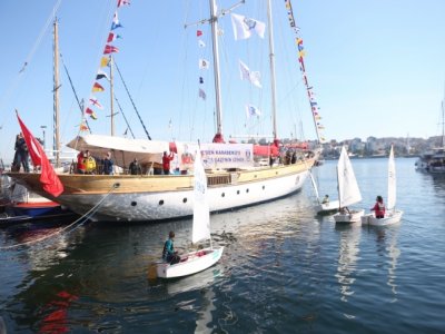 STS BODRUM OKUL GEMİSİ KALAMIŞ`TA