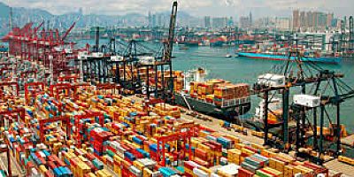 Şubat ayında limanlarda elleçlenen yük miktarı azaldı