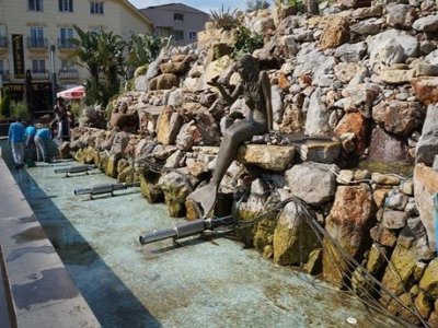 SÜS HAVUZLARINA KAPSAMLI TEMİZLİK