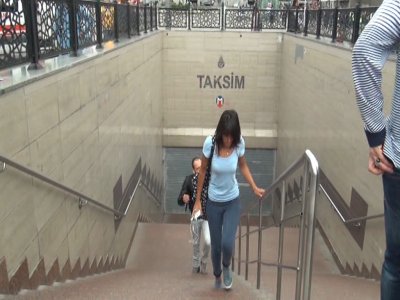 Taksim'de metro seferleri iptal