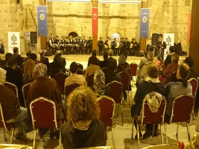 Tarihi Kervansarayda sema gösterisi