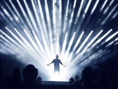 TARKAN EXPO’YU SALLADI