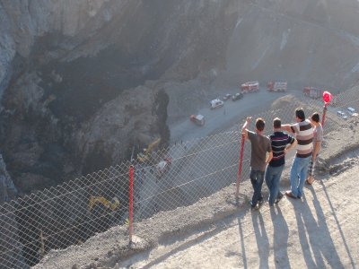 Taş ocağında göçük: 2 ölü