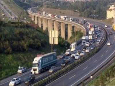 TEM`de Trafik Çilesi