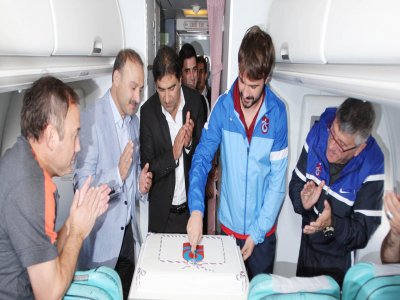 THY'den Trabzonspor'a pasta jesti