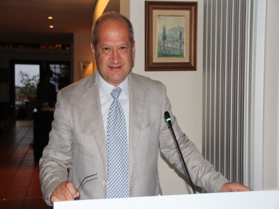 TOFAŞ CEO’su Başaran: İç pazarda Düşüş Var Ama 2016’da 1 Milyon Araca Ulaşacağız