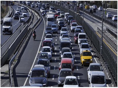 TRAFİĞE KAYITLI ARAÇ SAYISI YÜZDE 14 ARTTI
