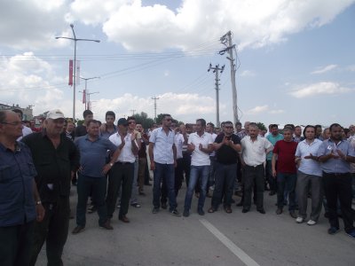 Trafik kazalarının çok yaşandığı yolu kapattılar