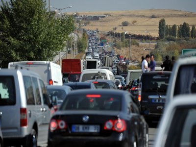 Trafikte 18 milyona yakın araç var