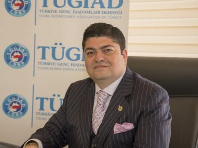 TÜGİAD BAŞKANI ÇUHACI: GELECEĞİN EKONOMİSİNE HAZIR MIYIZ ?