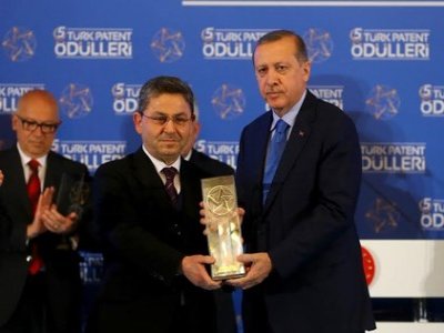TURKCELL YÜNE REKOR KIRDI