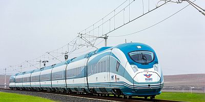 TÜRKİYE HIZLI TRENİ SEVDİ