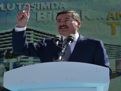 Türkiye’nin ilk toplu taşıma teleferiği teste başladı