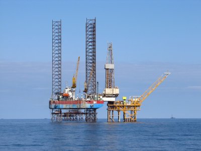 Türkmenistan ile Azerbaycan arasında enerji işbirliği