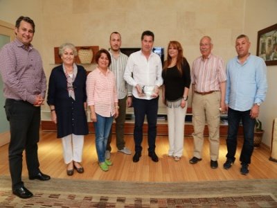 TÜRSAB’DAN BAŞKAN KOCADON’A TEŞEKKÜR PLAKETİ