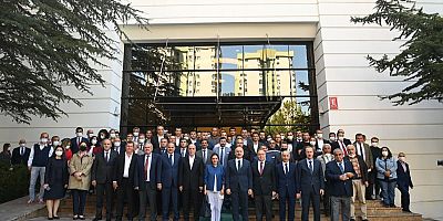 ULAŞTIRMA BAKANI KARAİSMAİLOĞLU’NDAN KADIN İŞÇİLERE MÜJDE