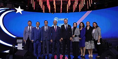 ULAŞTIRMA VE  ALTYAPI BAKANLIĞI TARAFINDAN DÜZENLENEN  12. ULAŞTIRMA VE HABERLEŞME ŞURASI İKİNCİ GÜNÜNDE DE  TÜM HIZIYLA DEVAM ETTİ.