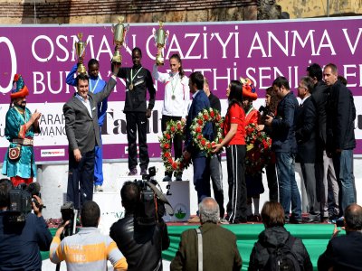 Uluslararası Bursa Tarihi Kent Koşusu rekor katılımla gerçekleşti