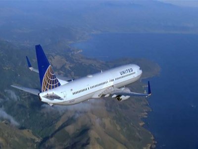 United Airlines Uçağında Teknik Arıza