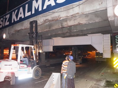 Unkapanı Altgeçit Köprüsü’nde güçlendirme yapılıyor