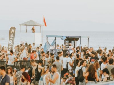 ÜNLÜ SANATÇILAR TRAKYA FEST`TE BULUŞTU