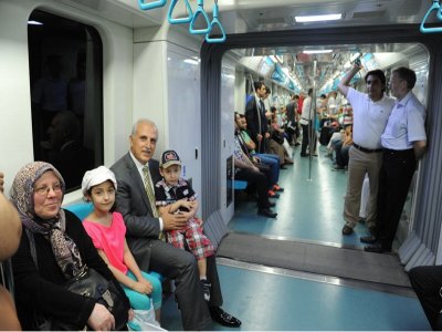 Vali Mutlu Da Ulaşımda Marmaray’ı Tercih Etti
