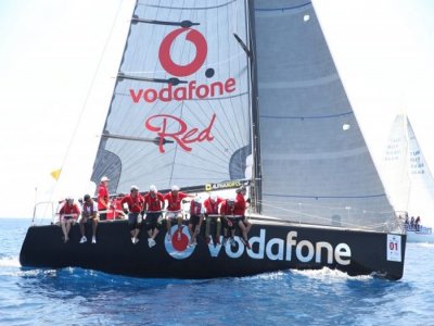 VODAFONE RED FAMOUS CUP HEYECANI CUMARTESİ GÜNÜ BAŞLIYOR