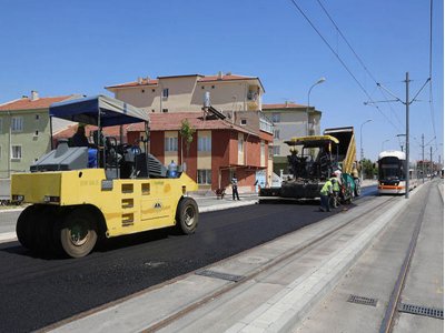 Yeni Tramvay Hattı Asfalt Çalışmaları Başladı