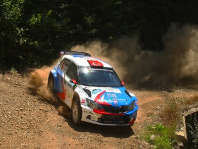 YEŞİL BURSA RALLİSİ TOZU DUMANA KATTI