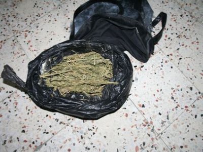 Yol uygulamasında 564 gram kubar esrar ele geçirildi