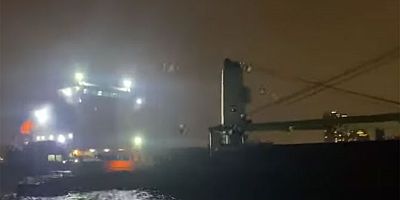 Yük Gemisinde Yangın! - Video